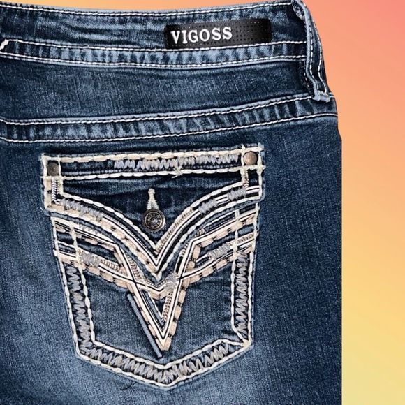 Plus Vigoss Bedazzled Heritage Fit Capri Jeans Size 20 #12 - Picture 1 of 5